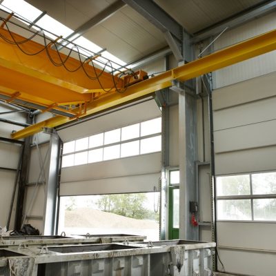Compact doors for industrial companies